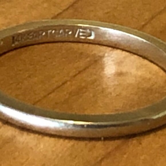 Vintage 14K White Gold Wedding Band Ring - Picture 2 of 3